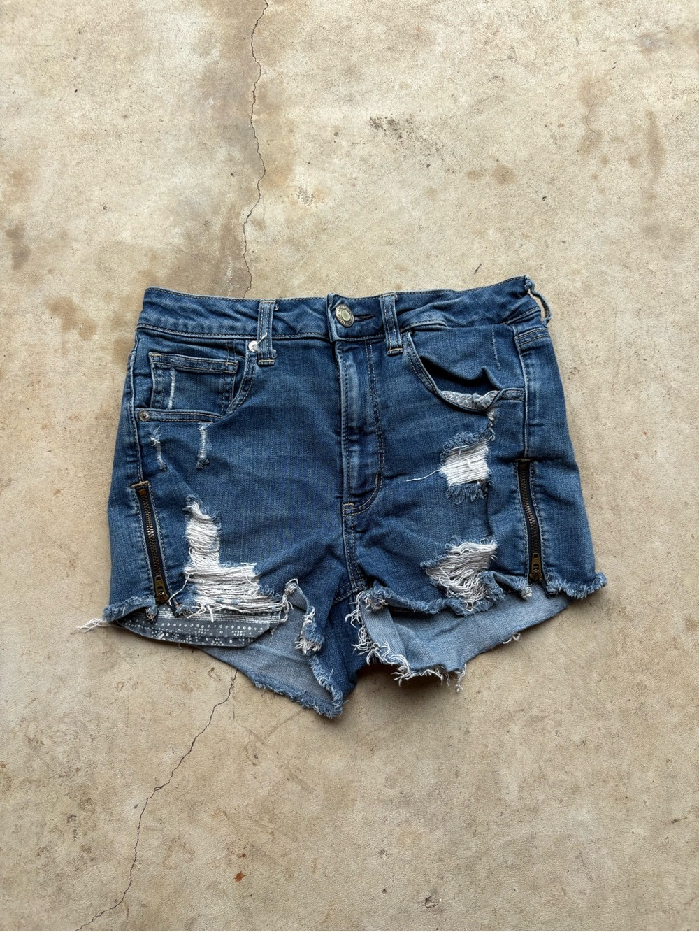 #35 American Eagle Outfitter “Only Me” Blue Hi-Rise Denim Shortie